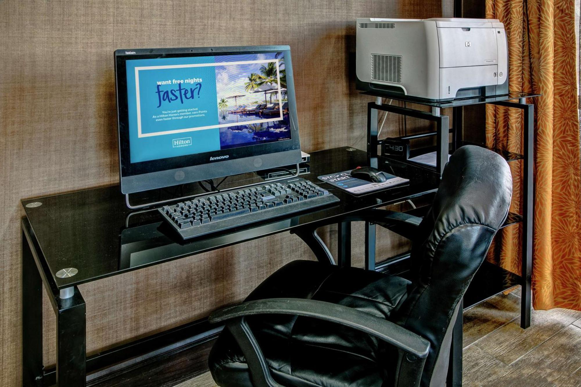 Hampton Inn Tullahoma Eksteriør bilde