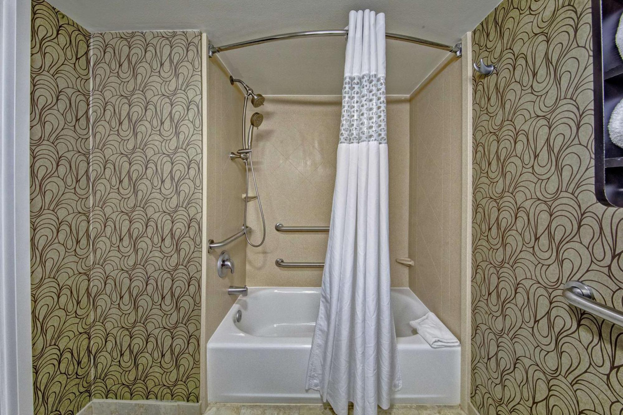 Hampton Inn Tullahoma Eksteriør bilde