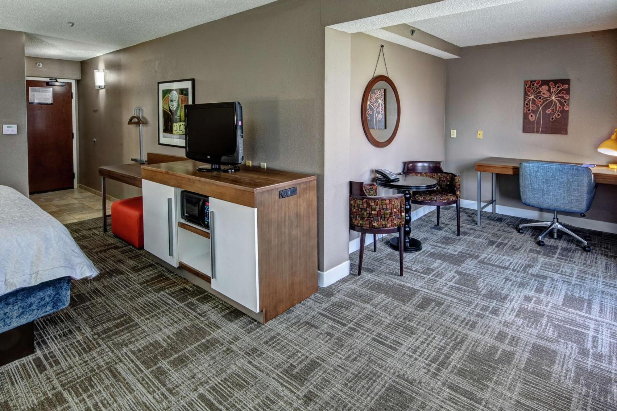 Hampton Inn Tullahoma Eksteriør bilde