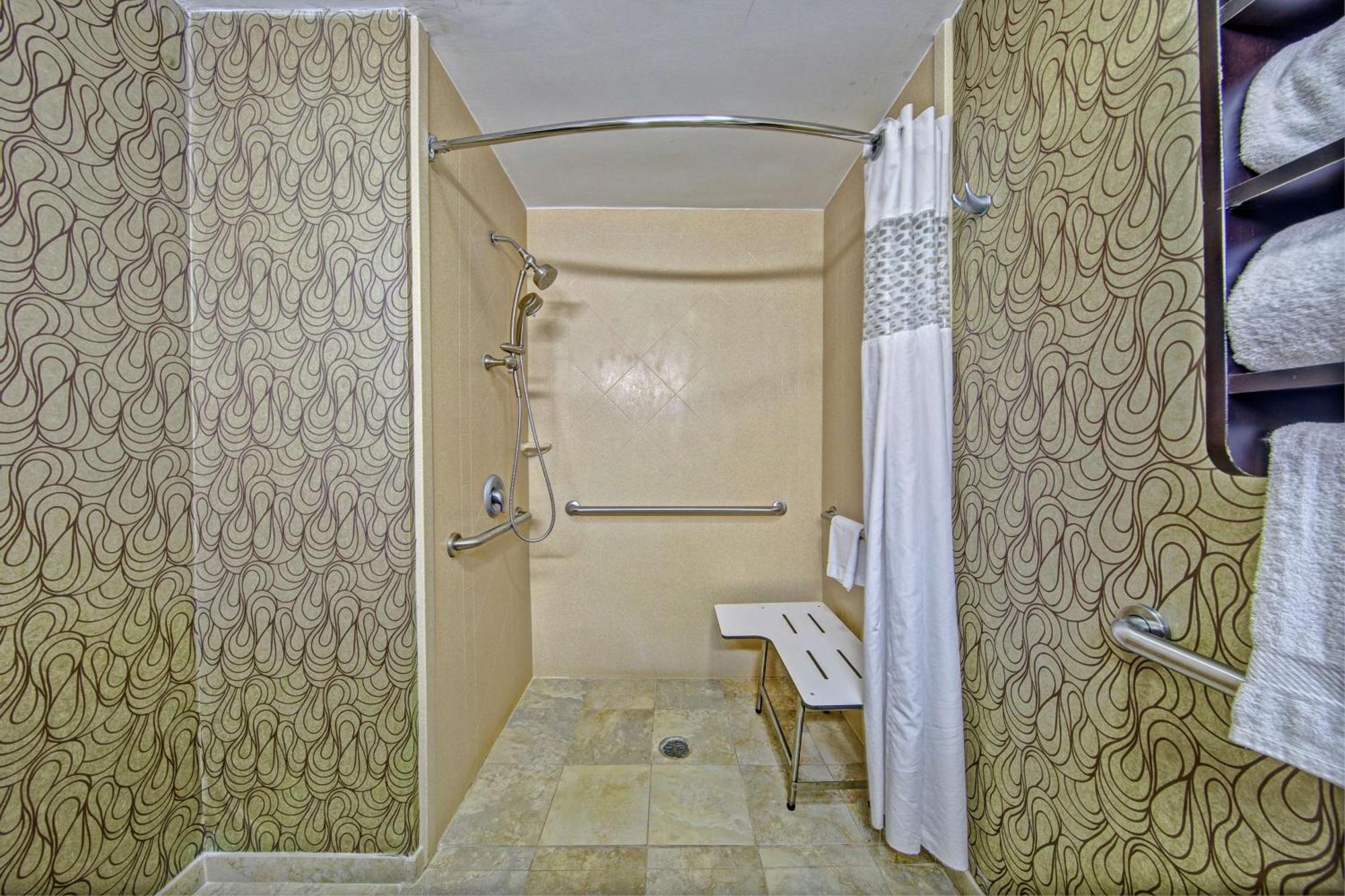Hampton Inn Tullahoma Eksteriør bilde