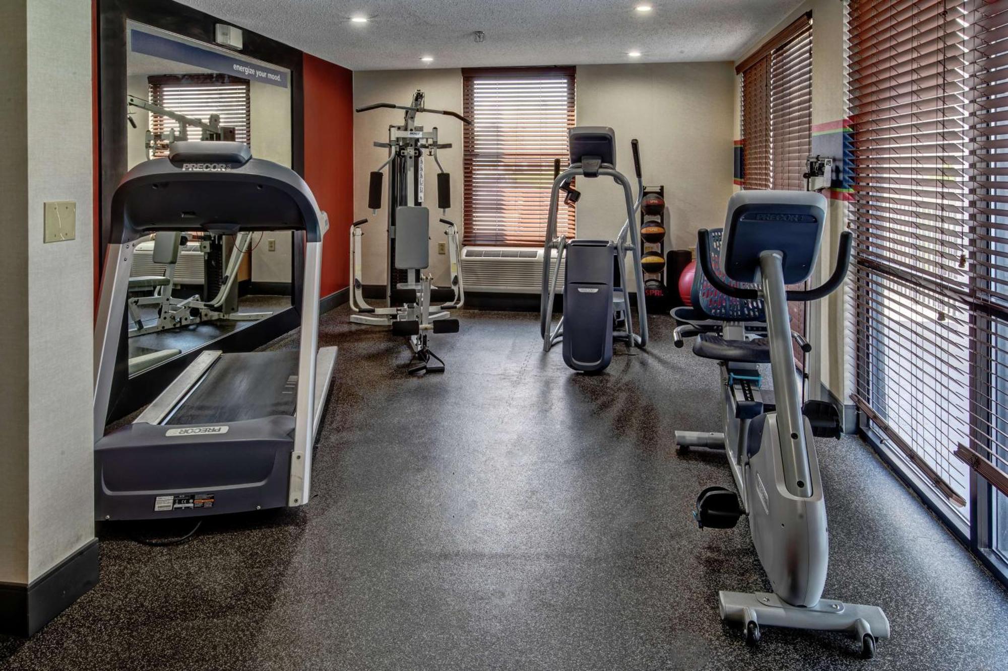 Hampton Inn Tullahoma Eksteriør bilde